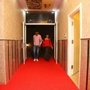 Arezzo 3*, Trabzon Türkiye